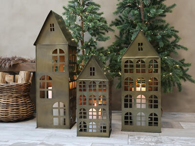 Dom stredný - svietnik na sviečku s dvanástimi oknami 60cm x 25,5cm x 24,5cm - 1