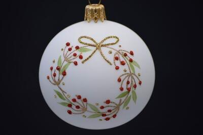 Vianočná guľka biela s venčekom 7 cm